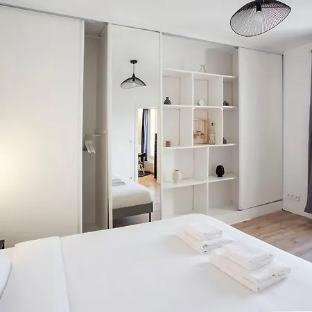 Cosy, Design And Luxury Apartment, 5 Minuts Paris Apartment *