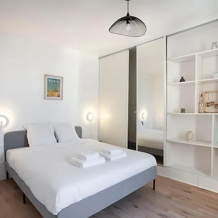 Apartment Cosy, Design And Luxury Apartment, 5 Minuts Paris