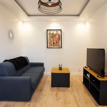 Cosy, Design And Luxury Apartment, 5 Minuts Paris Apartment *